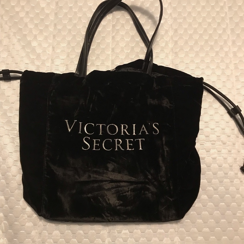 Victoria’s Secret tote